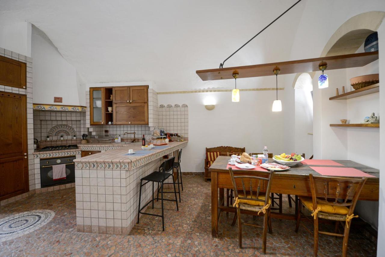 Umbra Idris Holiday Home Matera Exterior photo